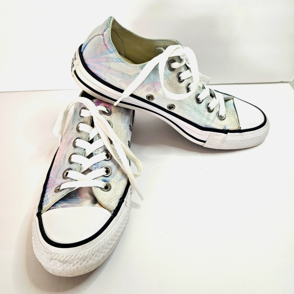 Converse All Star Low Top Sneakers Pastel Tropical Print Women's 6.5 Men's 4.5
